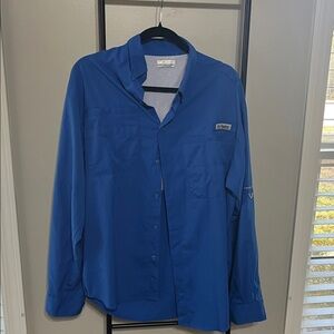 Columbia Men's Classic Blue Button Down Shirt